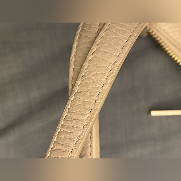 Kate Spade cream color pebble leather tote - Picture 7 of 10